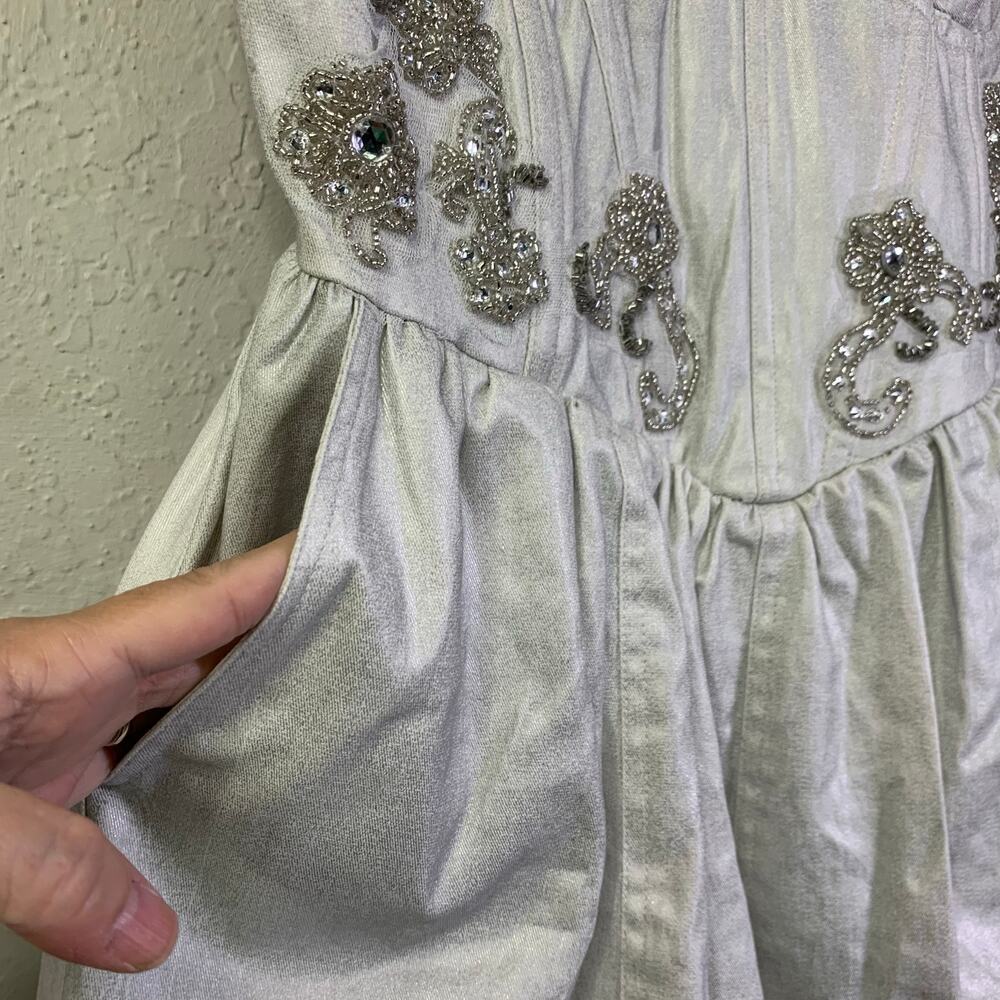 FREE PEOPLE Romper Janelle Bubble Style Size 4 Metallic Silver Hidden Side Zip - Picture 7 of 16